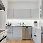 Appartamento Modern Comfort In Copenhagen's Coolest District
